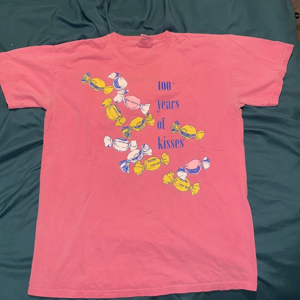Goldenrod York Beach T-Shirt Pink Comfort Colors M